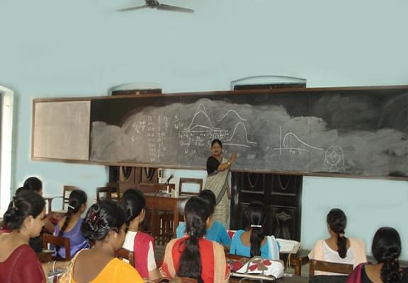 Government Institute of Education for Women Hooghly Academic Building photo 2
